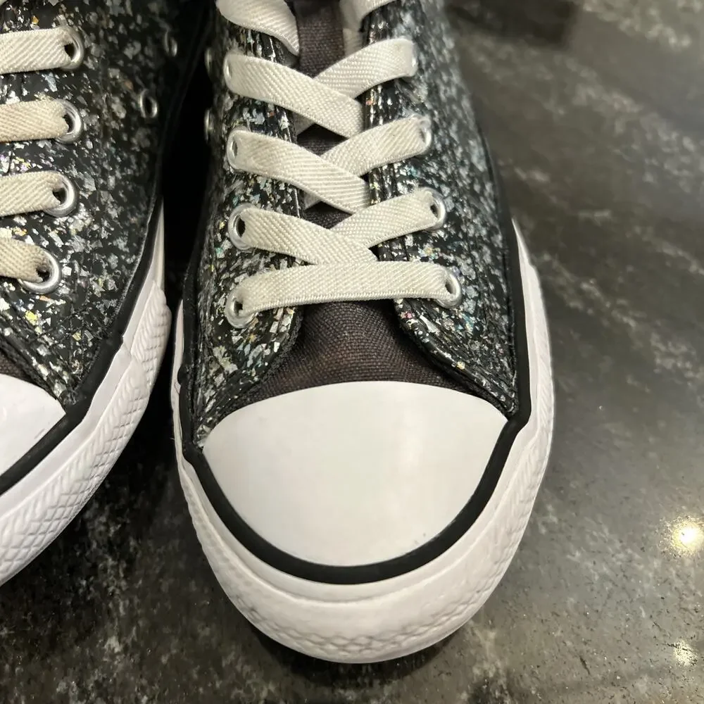 Converse Glitter Dark Matter/White/Girl's High Top Sneakers Size 2.5 A11116C